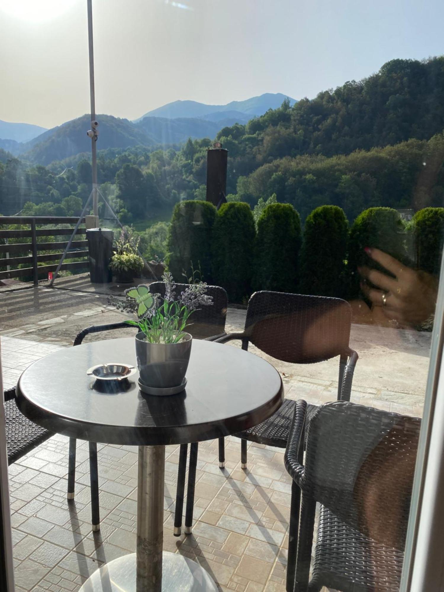 Aphrodite Hills Apartments-Stara Planina Crni Vrh Extérieur photo