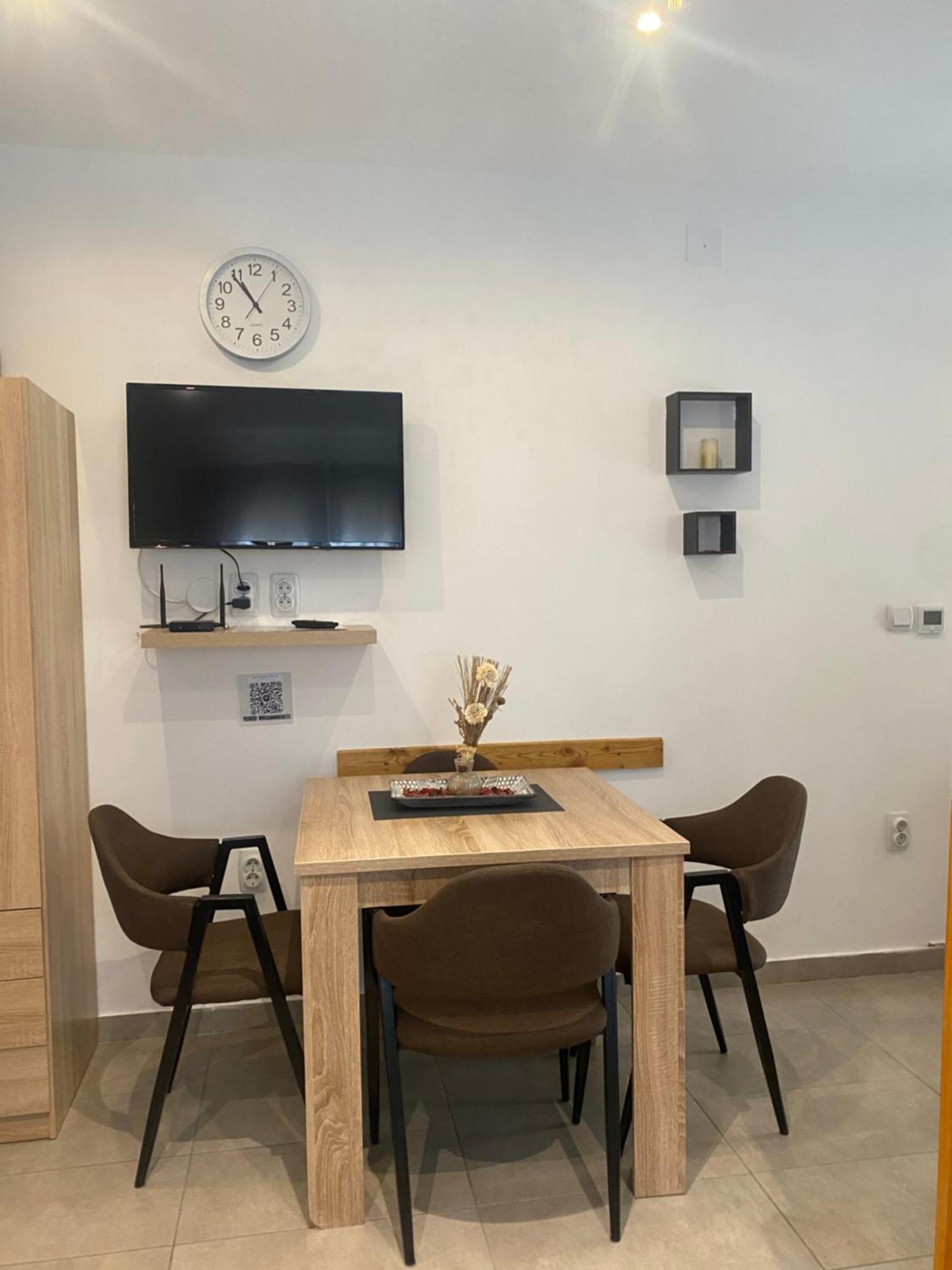 Aphrodite Hills Apartments-Stara Planina Crni Vrh Extérieur photo