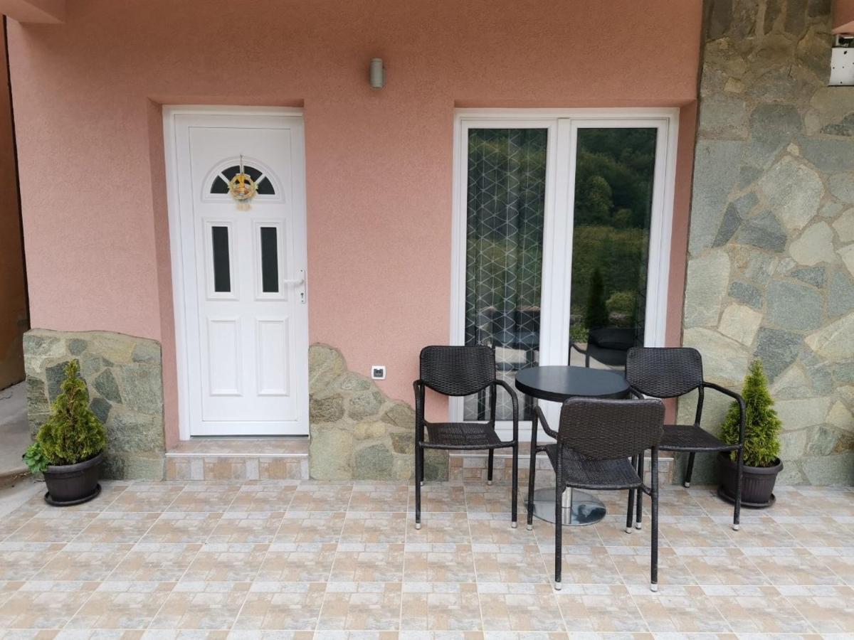 Aphrodite Hills Apartments-Stara Planina Crni Vrh Extérieur photo